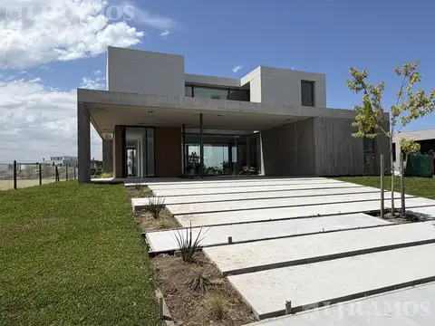 Casa en Venta en Puertos - Barrio Costas, USD 890.000