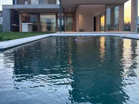 Casa en Venta en Puertos - Barrio Costas, USD 890.000