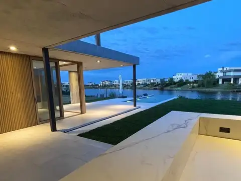 Casa en Venta A Estrenar