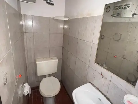 Departamento en Alquiler en Lomas De Zamora, $ 180.000