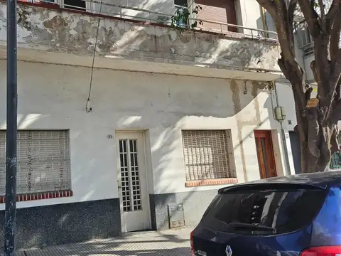 PH A RECICLAR TODO PB C/PATIO CENTRAL Y ENTRADA INDEPEND.