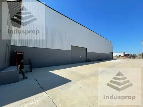 Depósito Nave Industrial Galpon de 6000 m2 en alquiler en el Polo Industrial Ezeiza Spegazzini