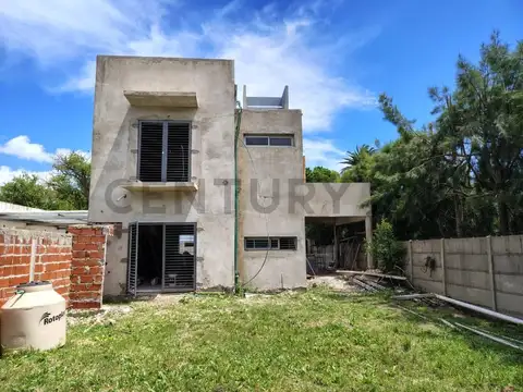 423 y 16 1400, Piso 0