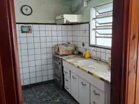 Depto Tipo Casa en Venta 41 años