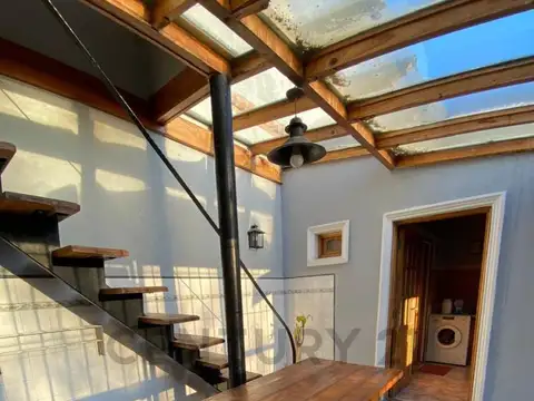 VENTA DE CASA 4 AMBIENTES CON PISCINA Y GARAGE EN ALEJANDRO KORN