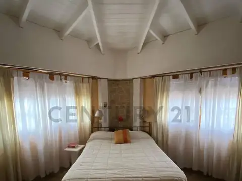 Casa 4 ambientes con 3 baños
