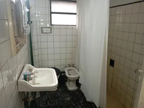 Casa en Alquiler con 1 cochera