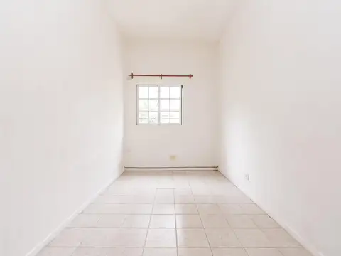 Depto Tipo Casa 2 ambientes con 1 baño