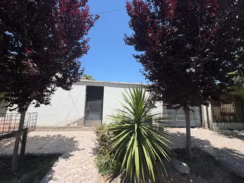 OPORTUNIDAD - CASA EN VENTA - LUJAN DE CUYO
