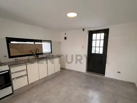 VENTA DE CASA ESTRENAR | 2 dormitorios, patio y cochera