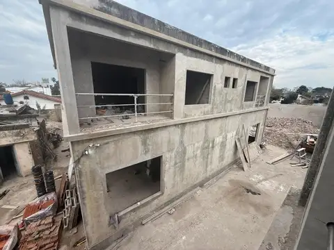 Venta departamento 2 ambientes sum pileta parrilla Burzaco