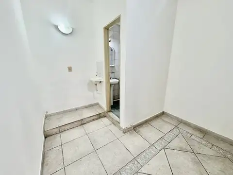 Local en Alquiler en Centro, $ 580.000