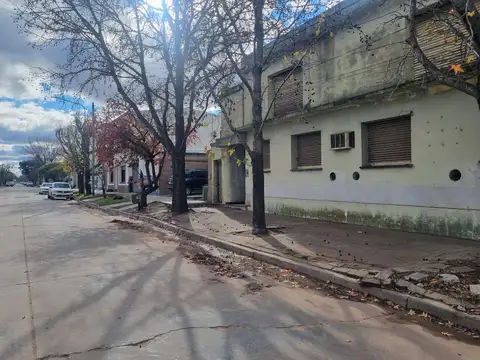 Caseros 300