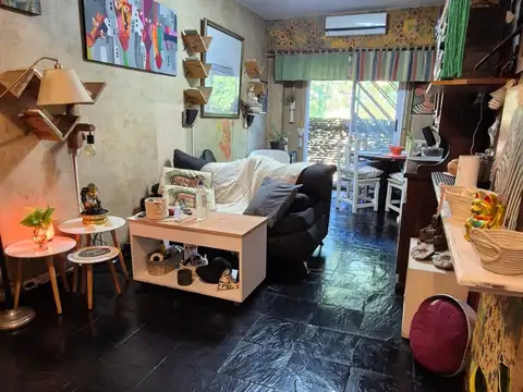 Departamento en Venta en Versalles, USD 97.000