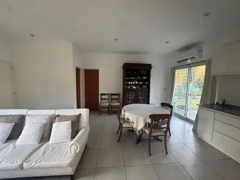 VENTA CASA 3 AMBIENTES SOBRE PADRE FAHY