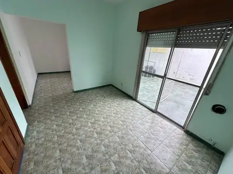Depto Tipo Casa en Alquiler de 2 ambientes