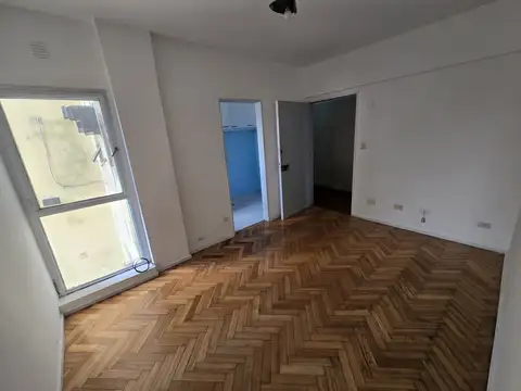 DOS AMBIENTES LUMINOSOS, EXCELENTE UBICACIÓN