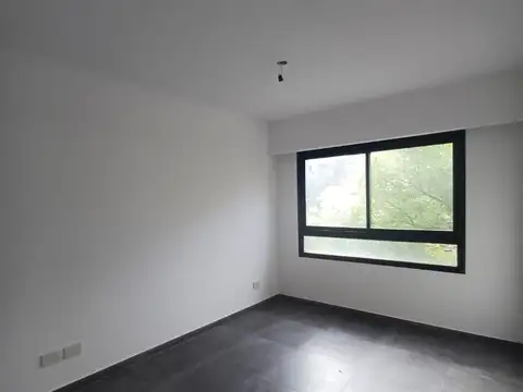 2 Amb.Súper Luminoso  con Terraza y Parrilla