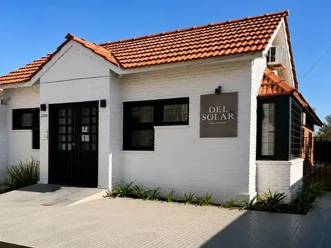 Consultorio en venta Gonnet con baño privado
