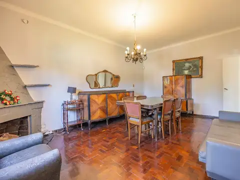 CASA VENTA 2 DORM, BURZACO. ZONA COLEGIOS