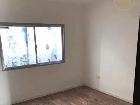 Departamento en Alquiler en Tolosa, $ 600.000
