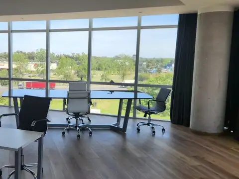 Oficina en Alquiler en Belen De Escobar, USD 1.400