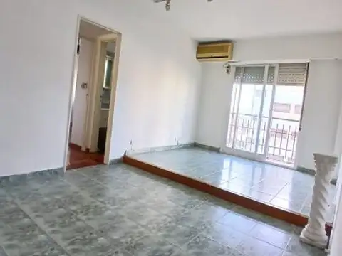 Oportunidad! Se vende un hermoso departamento de 3 ambientes al frente - Barracas