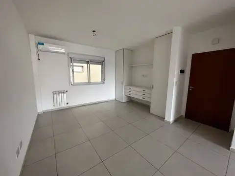 Departamento en Alquiler con 1 cochera