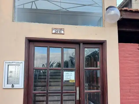 AV COSTANERA 2600, Piso 1