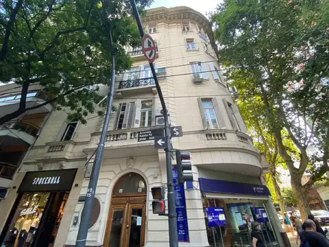 Oficina en Alquiler 60 años
