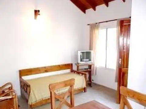 Casa en Alquiler Temporal con 1 cochera