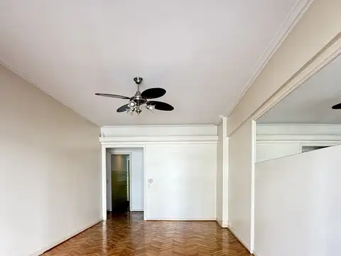 Avda Santa Fe 1800 y Callao - 4 Amb C/dep - Cochera Fija - Frente - Bcon - Categ