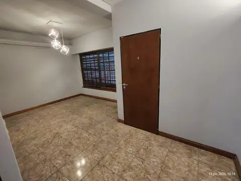 Depto Tipo Casa 3 ambientes con 2 baños