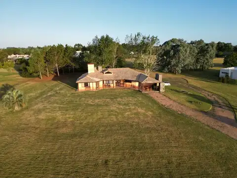 Cerro Eguzquiza, barrio El Quijote 100