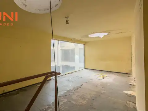 Local en Venta 37 años