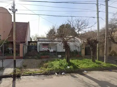 Casa en Venta a Reciclar en Monte Grande
