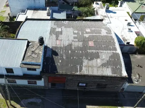 Galpon en Venta 17  mts Frente