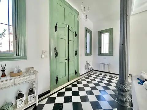 Casa en Venta en Martinez, USD 1.430.000