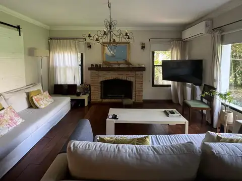 Casa en Venta en San Miguel, USD 420.000