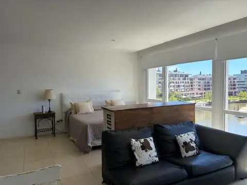 Departamento en Alquiler Temporal con 1 cochera