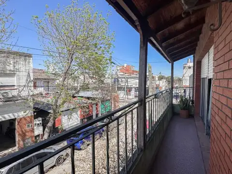 Depto Tipo Casa en Venta en Virreyes, USD 250.000