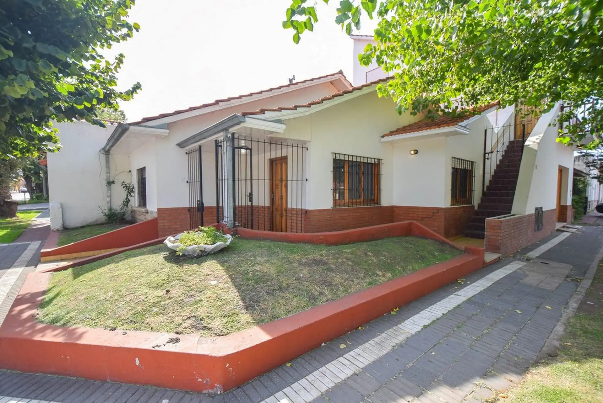 VENTA CASA PH 3 AMBIENTES GARAJE VILLA LOURDES