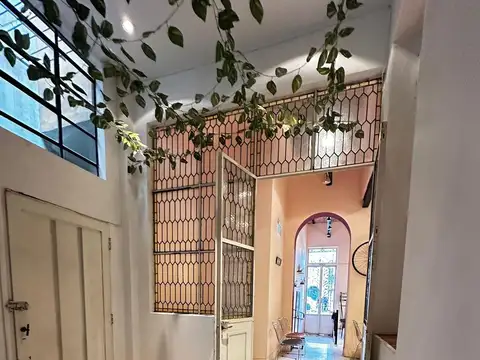 Local en Alquiler 65 años