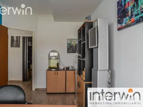 Oficina en Venta con 1 cochera