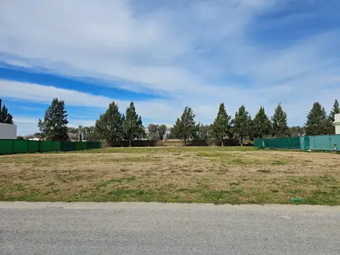 Terreno en Venta 50  mts Fondo