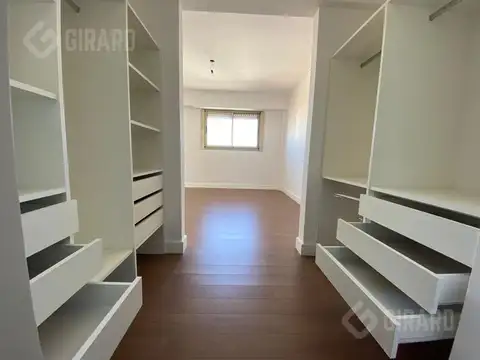 Departamento en Venta en Plaza Mitre, USD 199.000
