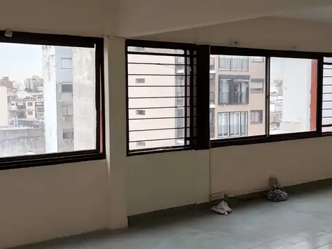 Oficina en Alquiler 30 años