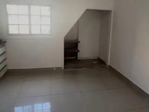 Casa en Venta en Chilavert, USD 110.000