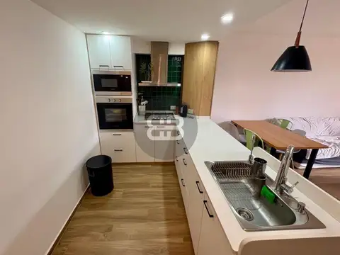 Casa 2 ambientes con 1 baño