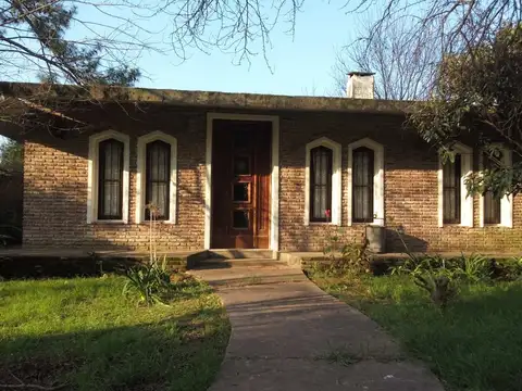 Venta Quinta A Reciclar en Campana, 2000m2, Pileta